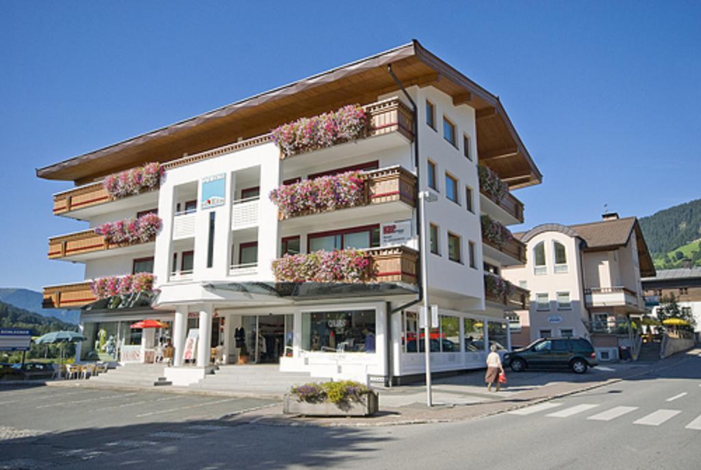 Apartmenthaus Brixen & Haus Central Brixen im Thale Eksteriør bilde